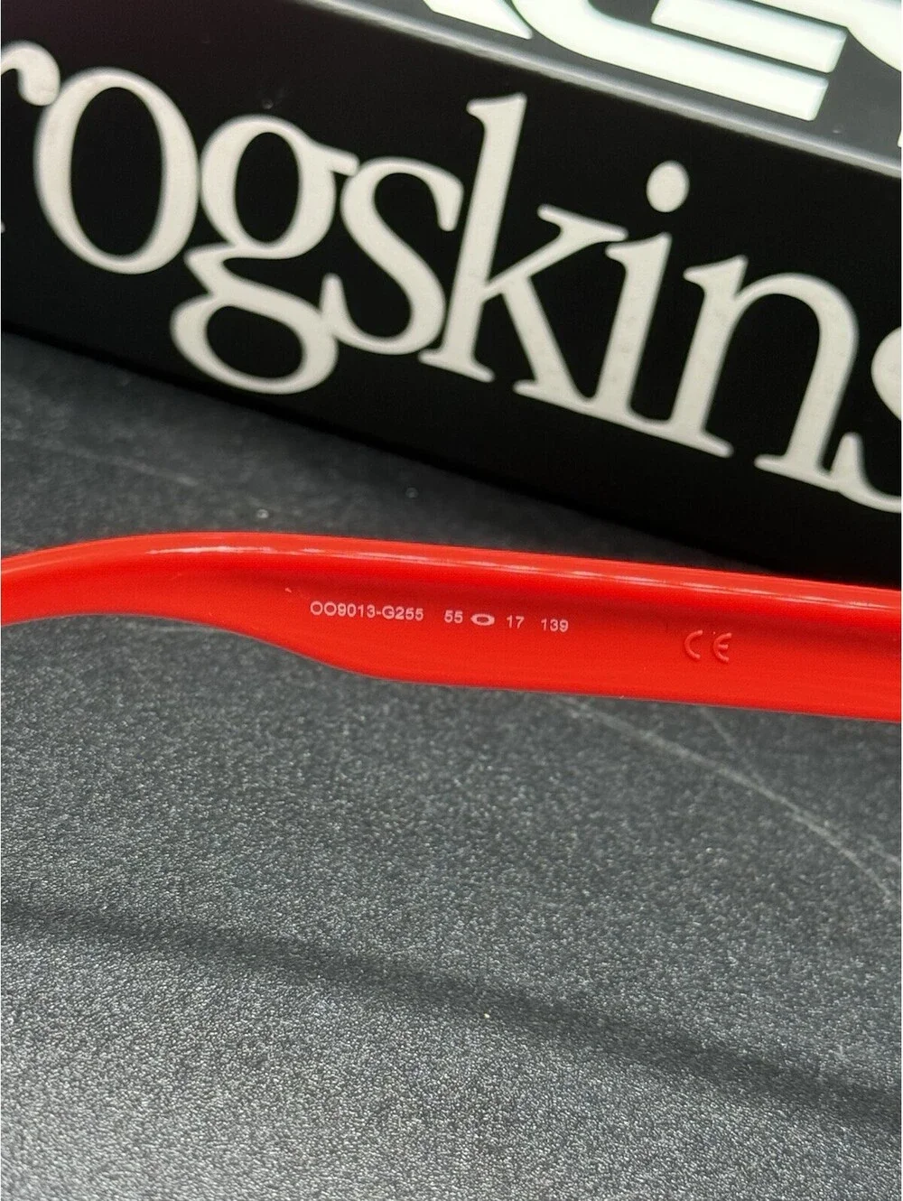 Oakley Frogskin Bright Red/Black w/Prizm Black Iridium OO9013-G255